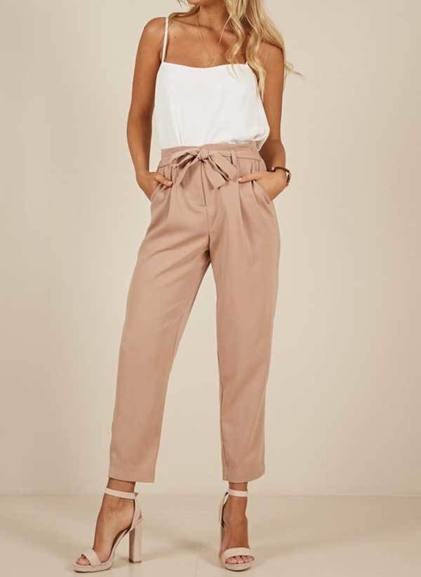 20+ Classy Capri Pants Outfit for Office Environment - Outfit Styles