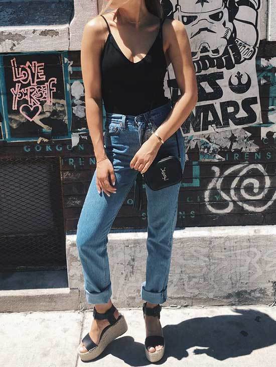Mom Jeans and Black Top Outfit Summer