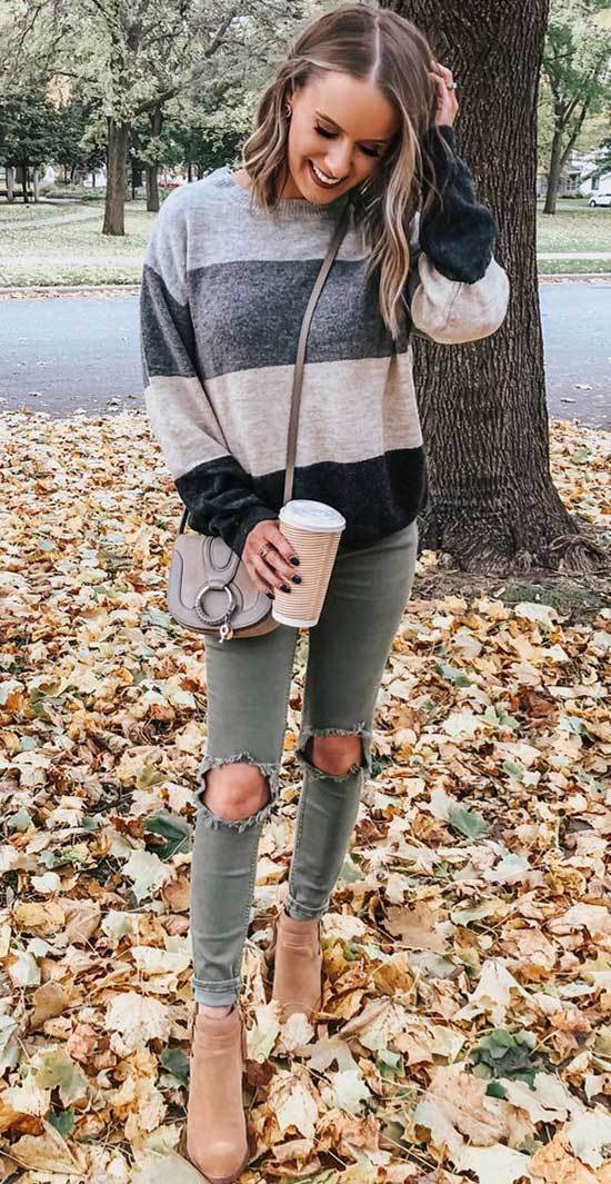 Comfy Thanksgiving Outfit Ideas for Women