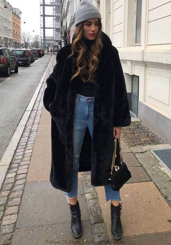 Black Fur Coat Street Style Winter 2019-17