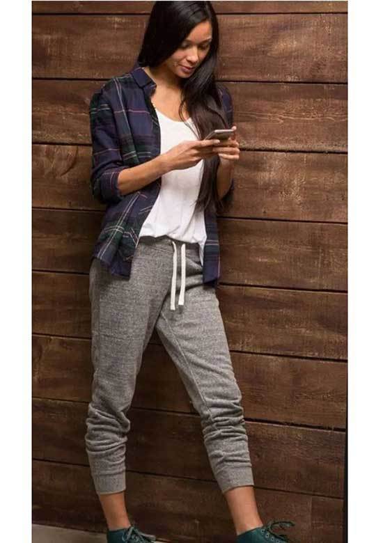 Simple Sweatpants Outfits 2020-8