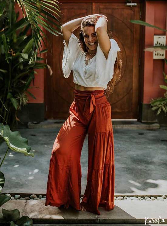 Everyday Outfits with Flowy Pants-16